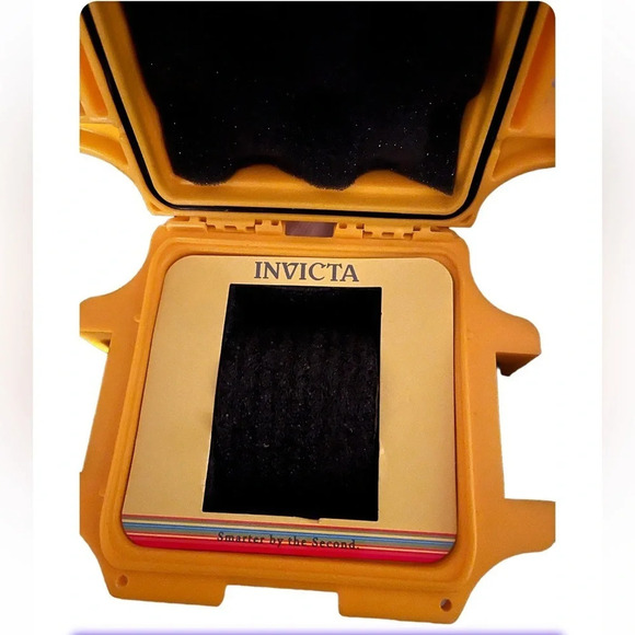 Invicta one slot yellow watch collector box - Picture 4 of 4
